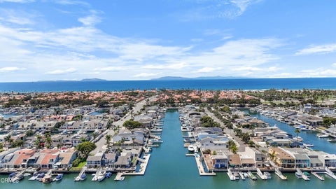 Tiny photo for 4514 Gateshead Bay, Oxnard, CA 93035 (MLS # V1-38226)
