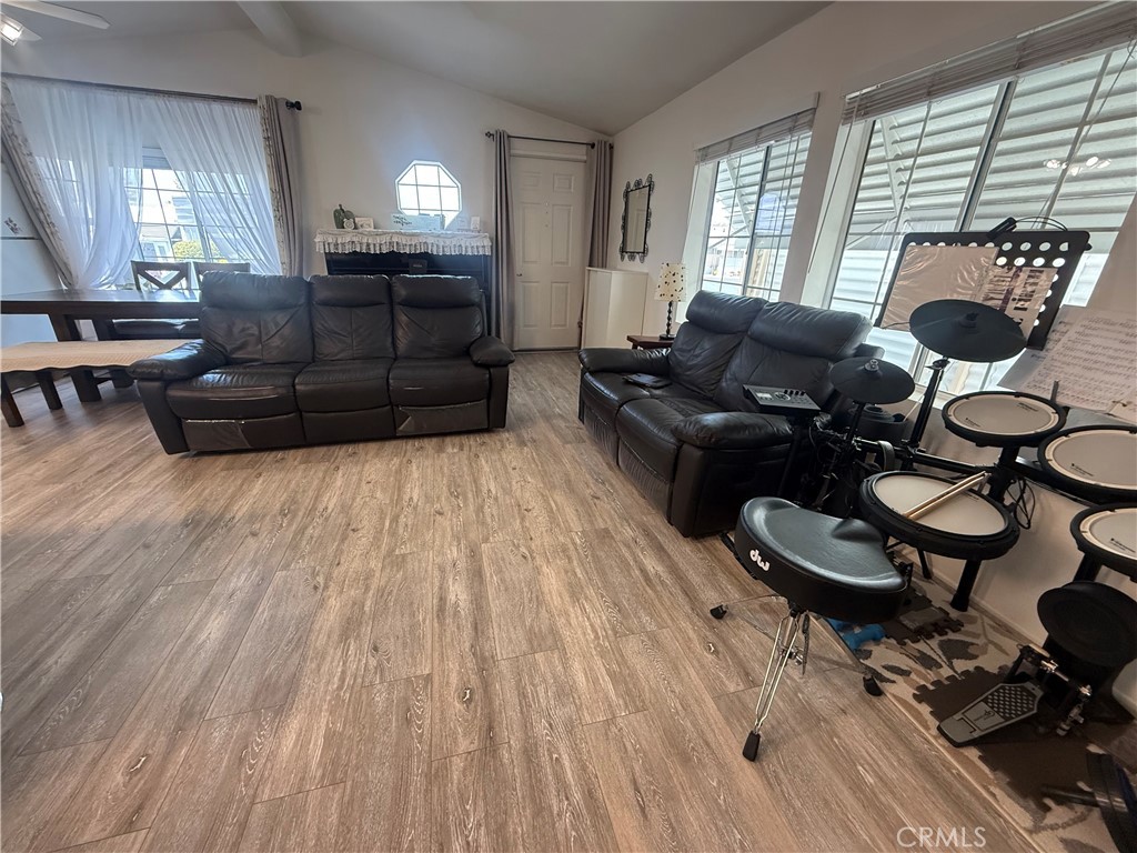12550 Carson Street 70