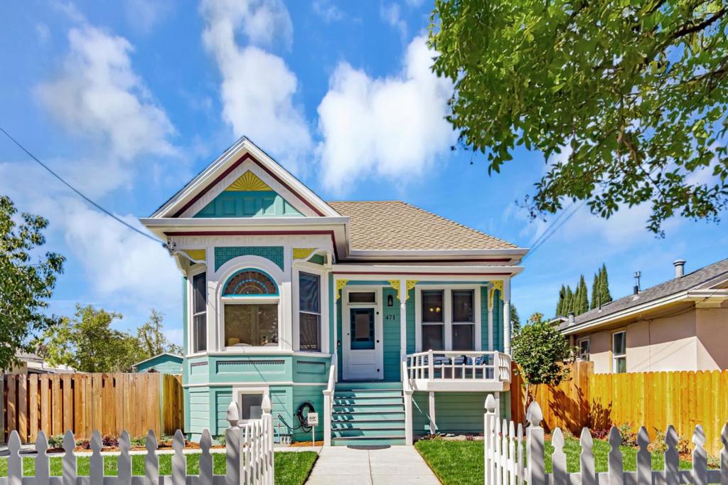 Located in a wonderful residential neighborhood close to the areas best amenities: Japantown, multiple local parks and neighborhood schools, fantastic commute location with quick access to highways 87/101/280, Downtown San Jose, San Jose State University, Coleman Avenue shopping corridor, minutes to Mineta San Jose Airport and more! Rare double sized lot offers so much opportunity to build out an ADU or potentially another full sized home (see City of SJ for options). A wonderful opportunity for multi-generational living and/or income potential. Full, unfinished, walk in basement offers additional potential for future expansion with sacrificing any of gorgeous lot and easily doubling your living square footage within the same footprint. This home has been meticulously upgraded to ensure her new owners enjoy a move in ready experience without sacrificing the true charm of Victorian architecture.
