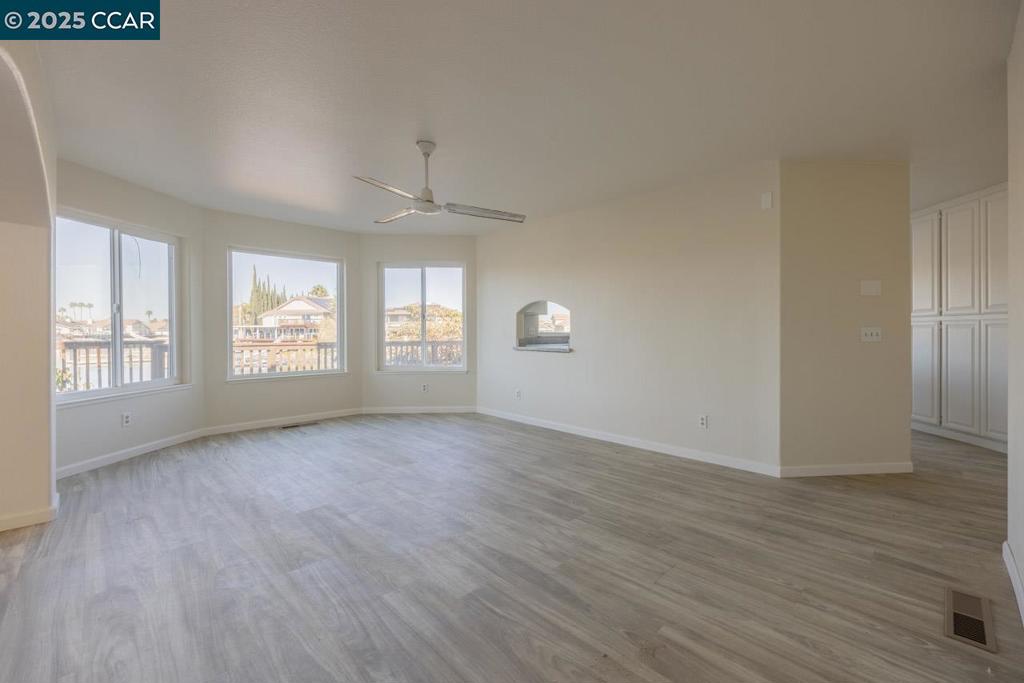 DELTA WATERFRONT ACCESS - Residential