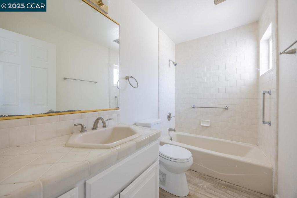 DELTA WATERFRONT ACCESS - Residential