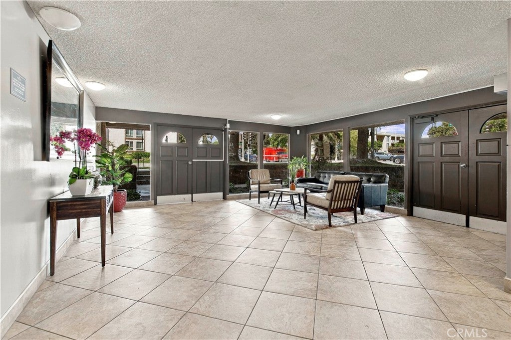 2386 E Del Mar Blvd 217