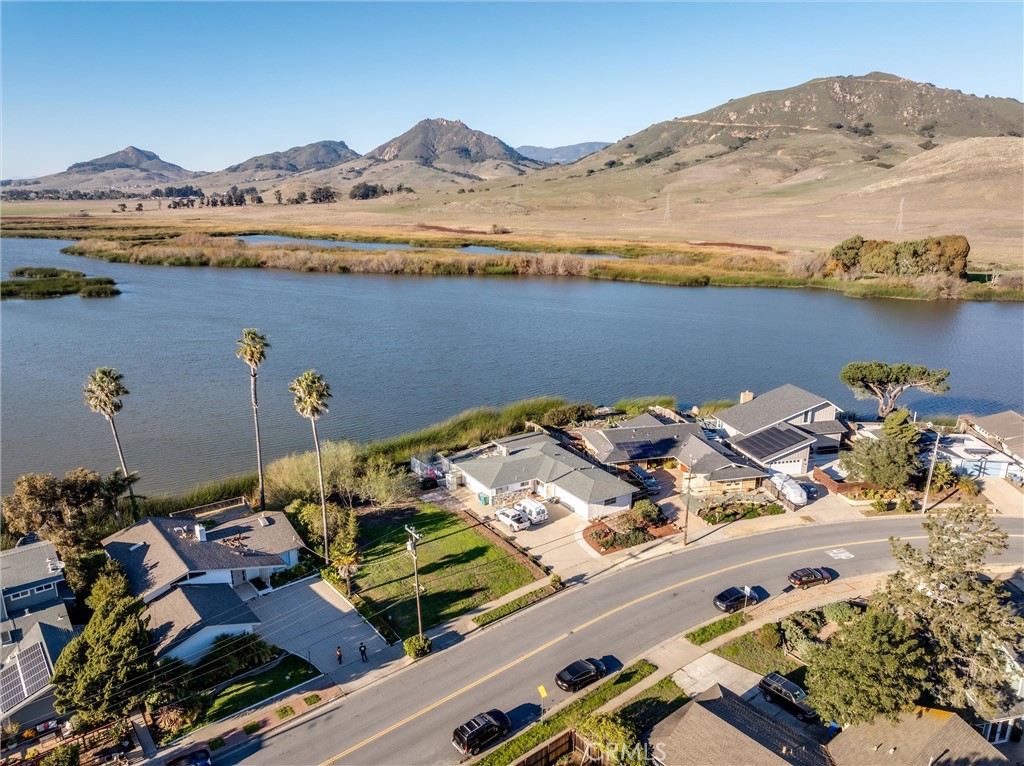 1312 Oceanaire