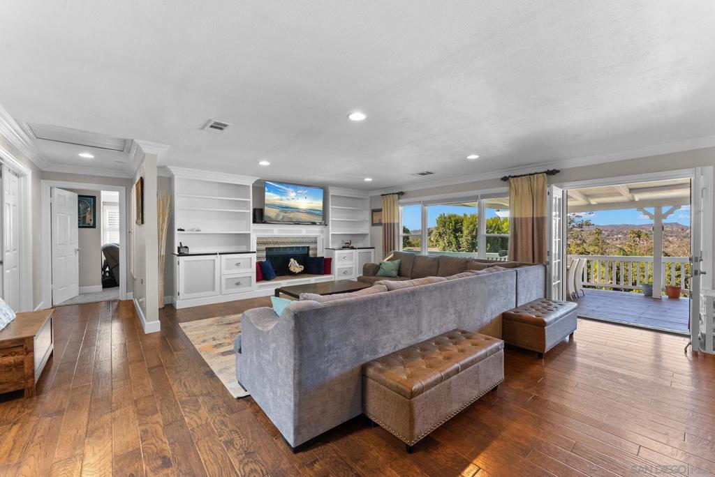 Southwest Escondido - Residential