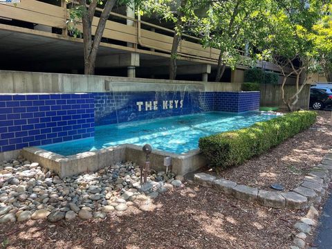 Photo of 350 N Civic Dr Dr, Walnut Creek, CA 94596 (MLS # 41119678)