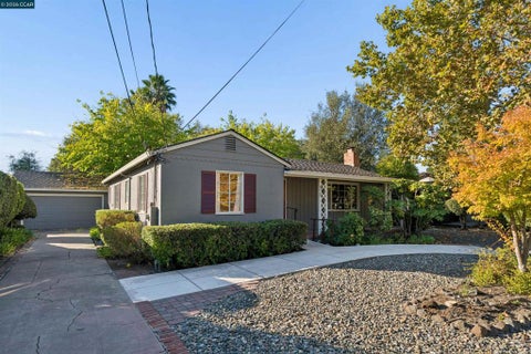Photo of 51 Bradley Ave AVE, Walnut Creek, CA 94596 (MLS # 41150256)