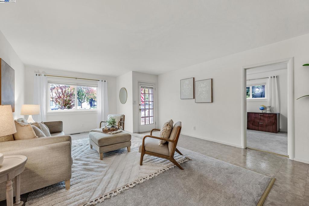 OLD SOUTH SIDE - Residential