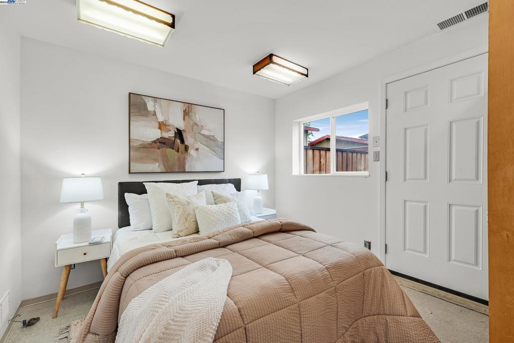 OLD SOUTH SIDE - Residential