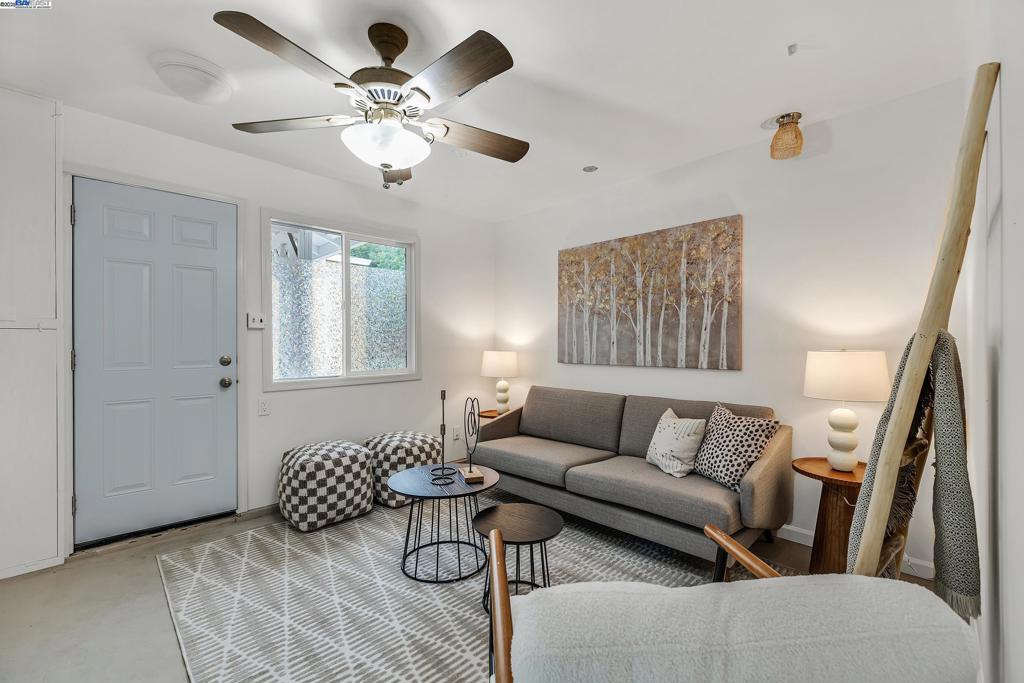 OLD SOUTH SIDE - Residential