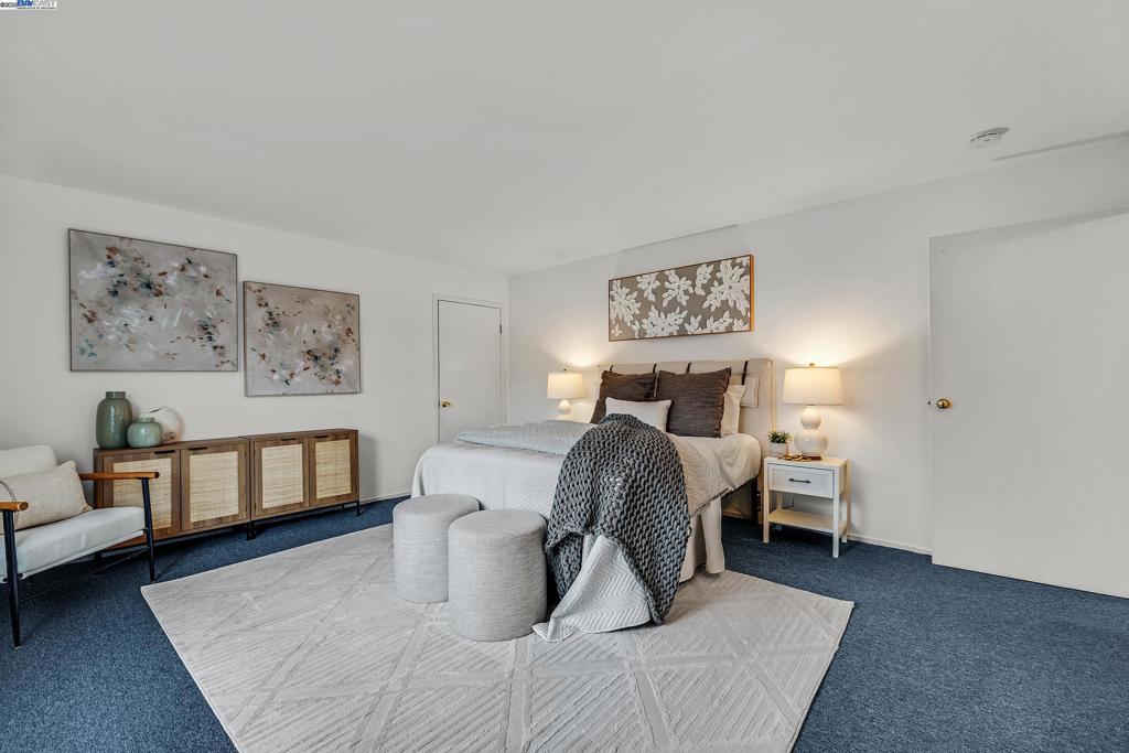 OLD SOUTH SIDE - Residential