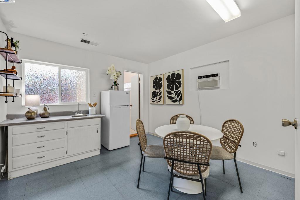 OLD SOUTH SIDE - Residential