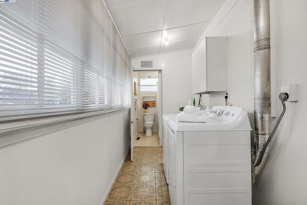 OLD SOUTH SIDE - Residential