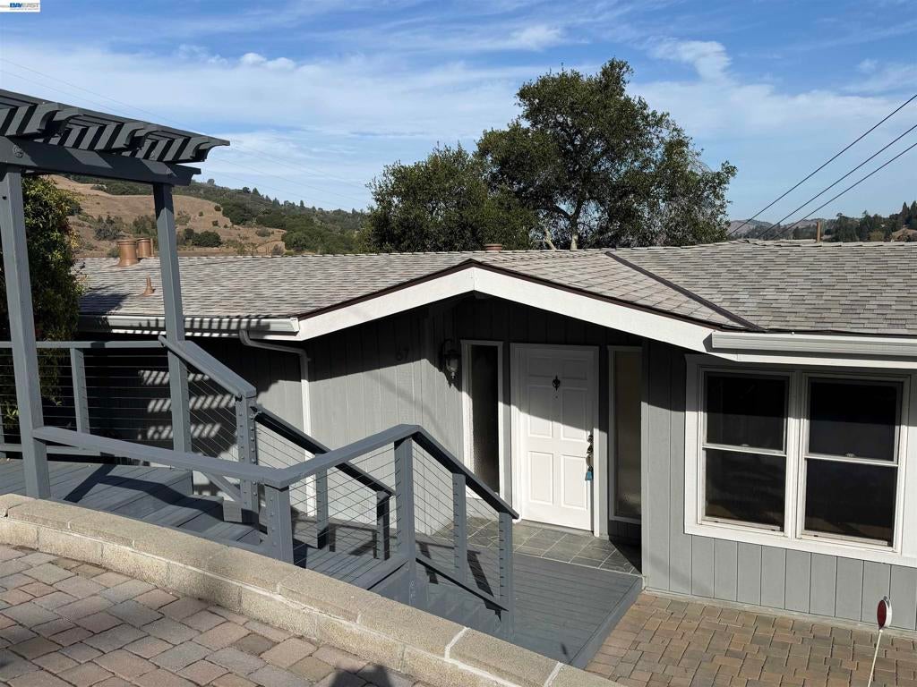 67 Barbara Rd