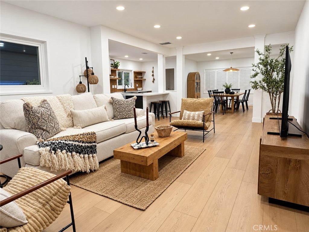 5018 Bellflower
