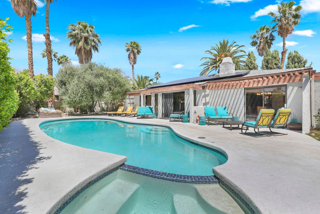 listing image 130729126487278689865