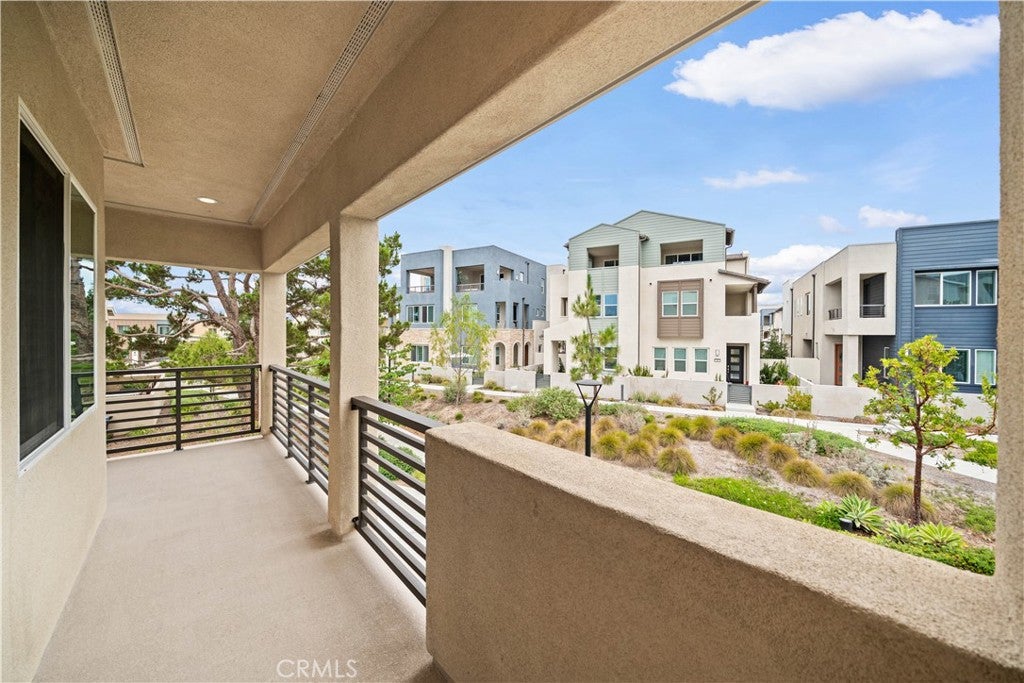 333 Baluster, Irvine CA 92618 - Photo 22