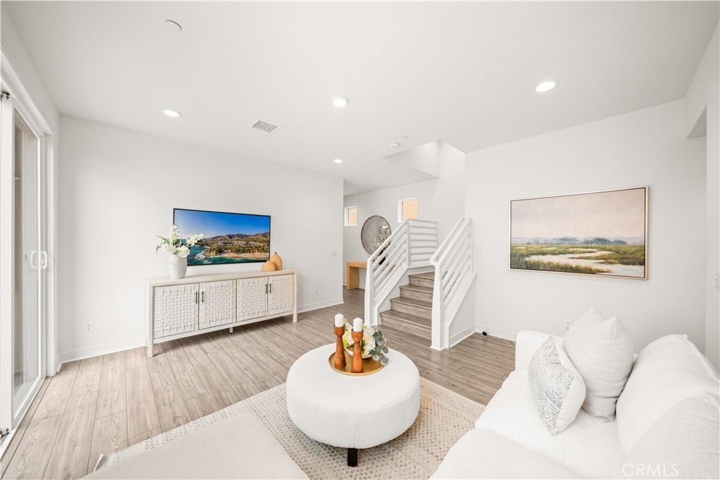 333 Baluster, Irvine CA 92618 - Photo 37