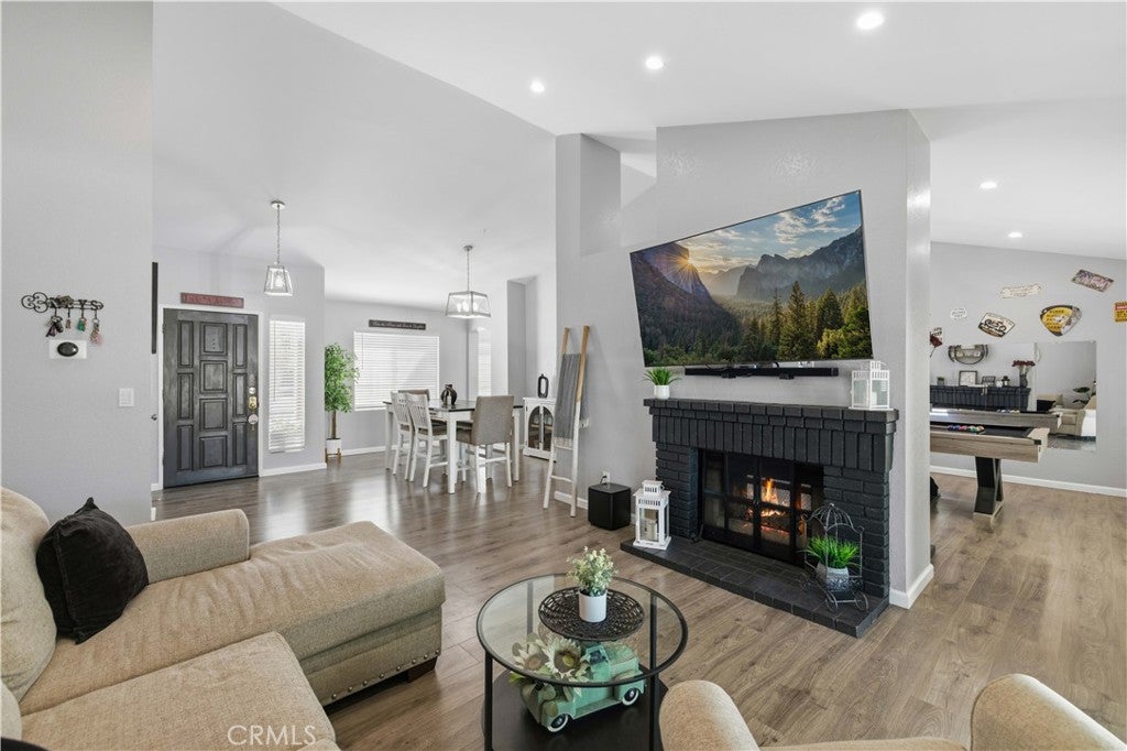 2709 Sandstone Court