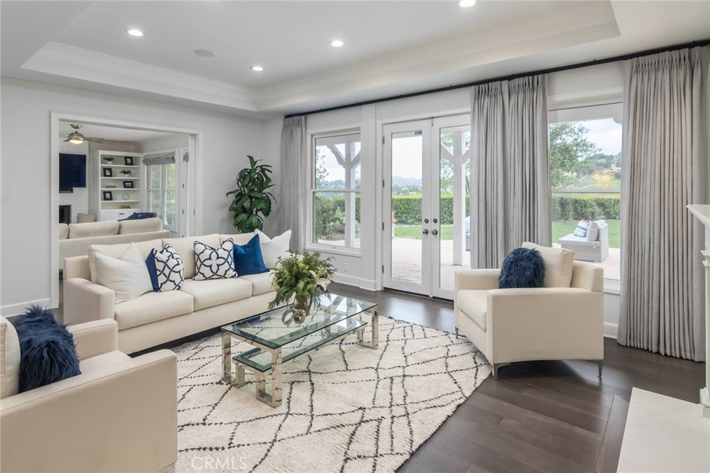 77 Dapplegray Road