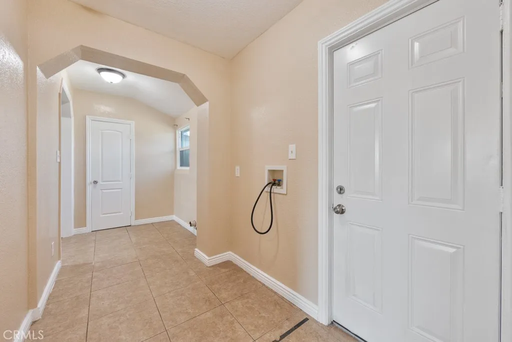 Long Beach, California 90805, United States, ,Residential,Active,25505