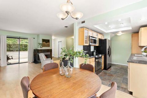 4535 Chateau Drive San Diego CA 92117