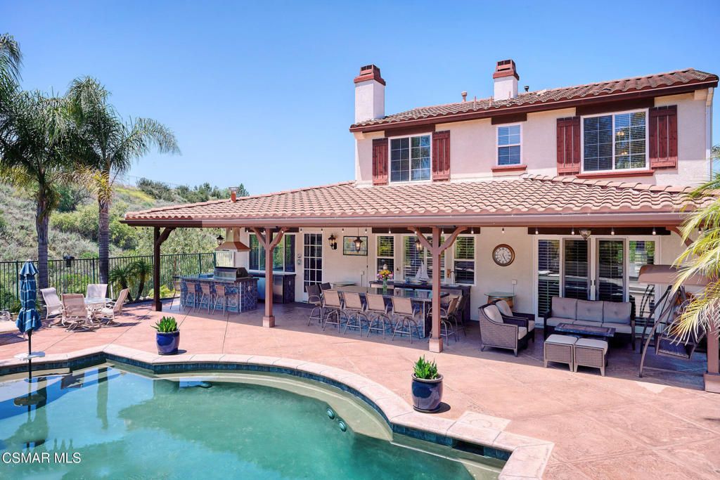 listing image 130728803085581530629