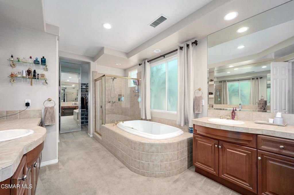 listing image 130721753273172325291