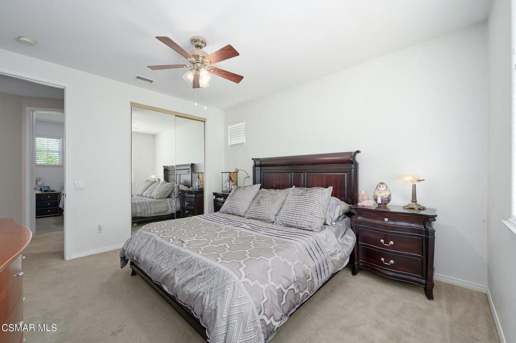 listing image 130722731594593113051