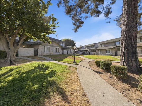 Photo of 3600 Mountain Ave, San Bernardino, CA 92404 (MLS # DW26101062)