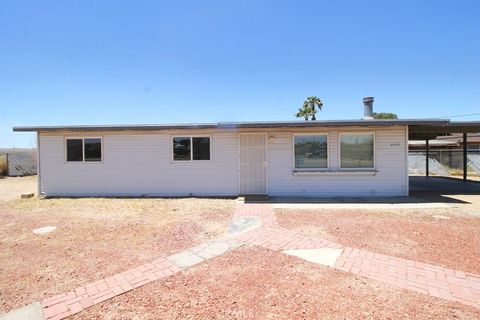 Photo of 34150 Woods Avenue, Barstow, CA 92311 (MLS # HD25125191)