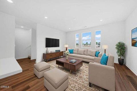 Photo of 543 Via Vallarta, Camarillo, CA 93012 (MLS # V1-33928)