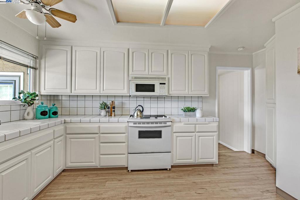 SUNDALE - Residential