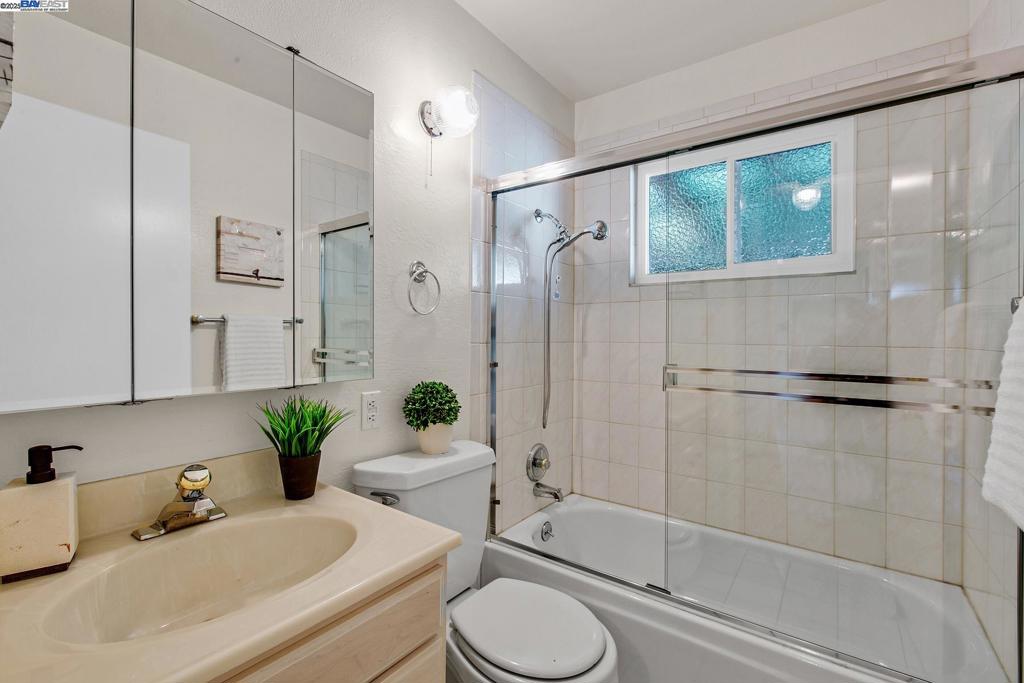 SUNDALE - Residential