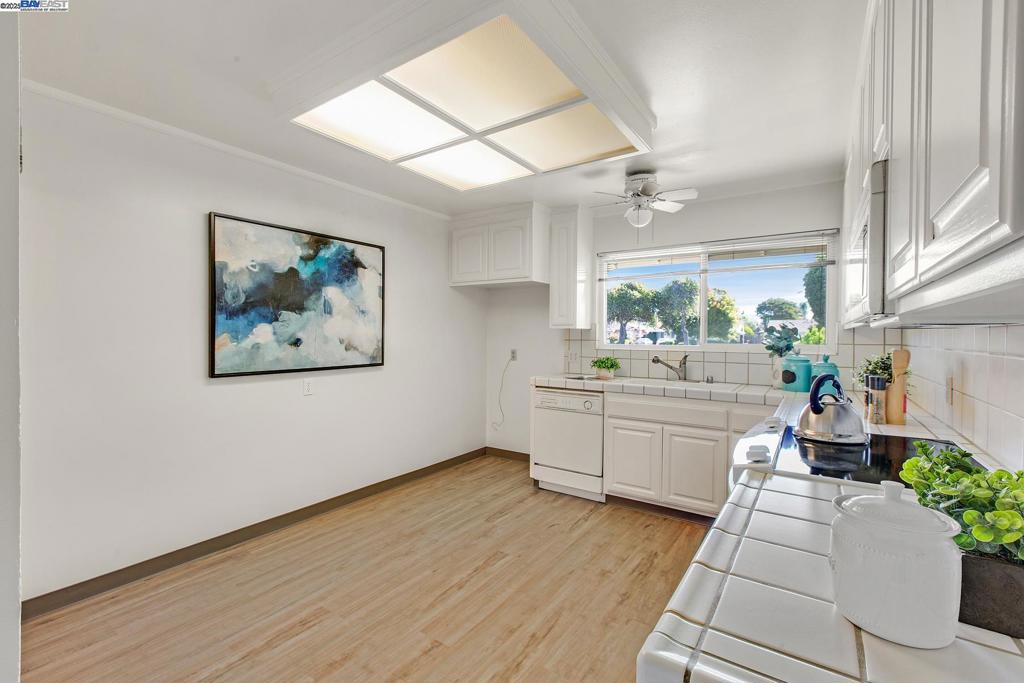 SUNDALE - Residential