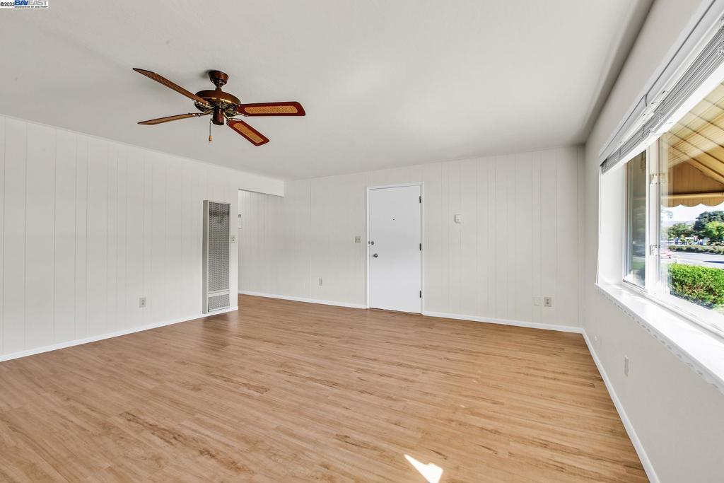 SUNDALE - Residential