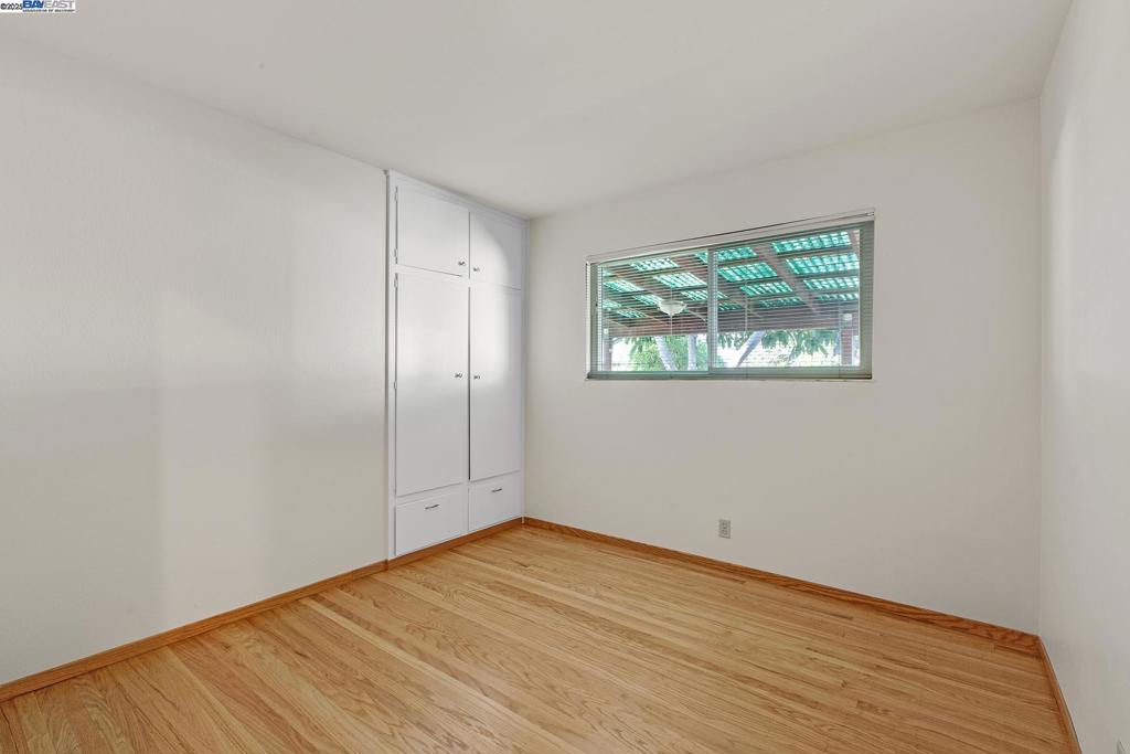 SUNDALE - Residential