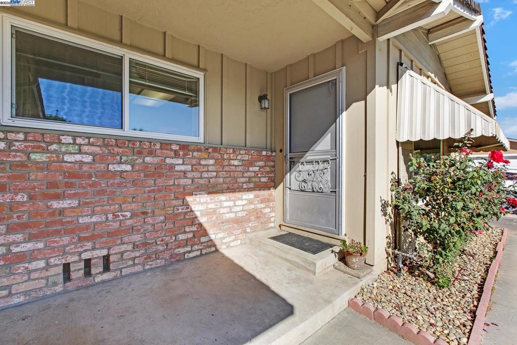 SUNDALE - Residential