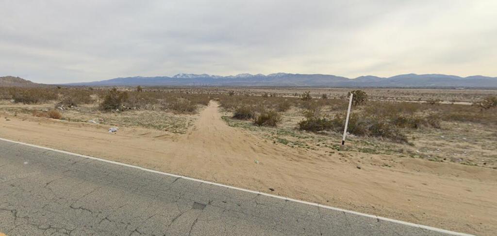 THE BEST priced lot in the area! Large flat 10 acres lot is close to the Alpine Butte Wildlife Sanctuary. Zoned A-2, Heavy Agricultural/Residential. Be smart, be Land SAVI and buy at the best $/acre in the area!