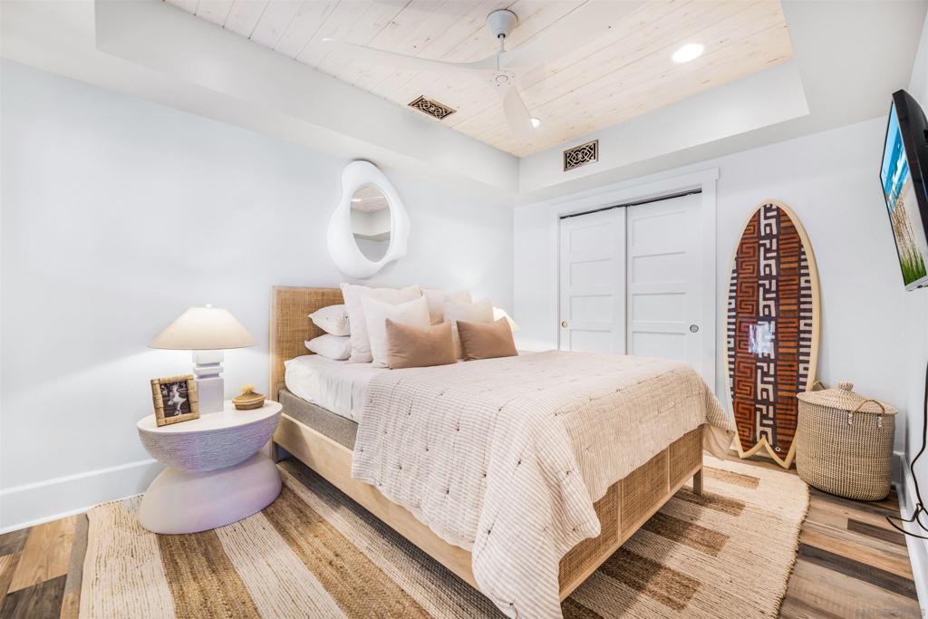 Mission Beach - Residential