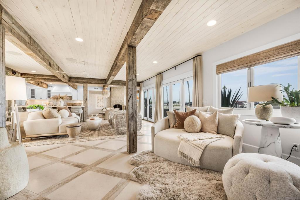 Mission Beach - Residential