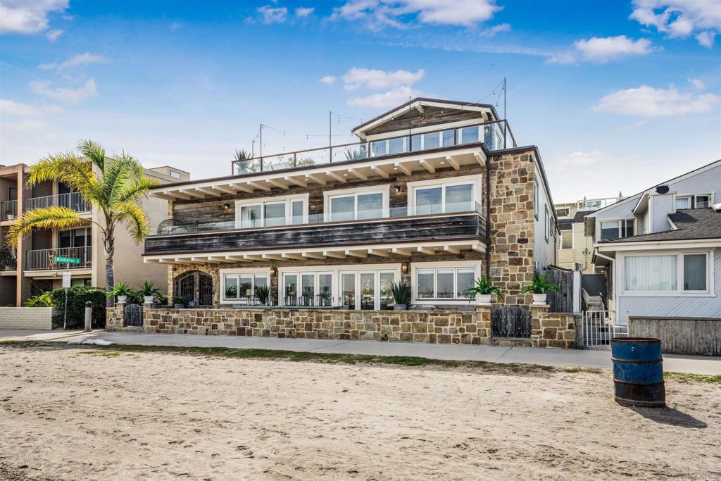 Mission Beach - Residential