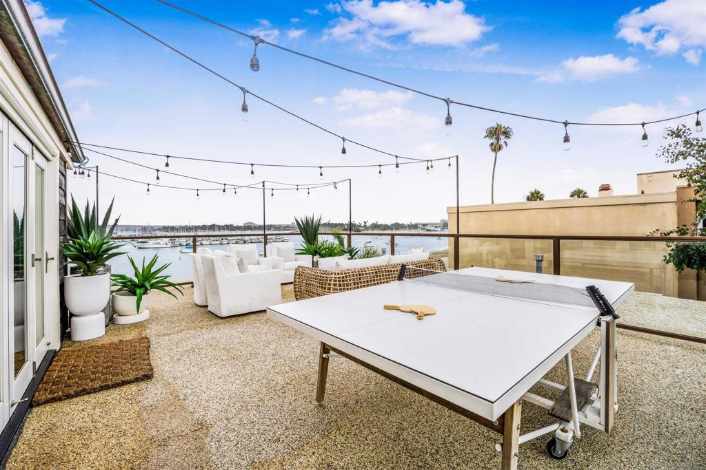 Mission Beach - Residential