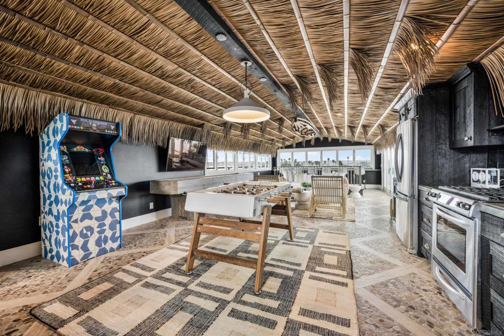 Mission Beach - Residential