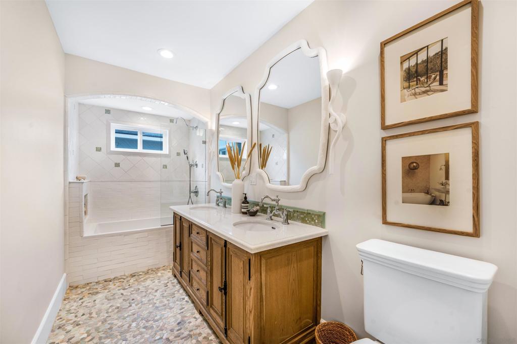 Mission Beach - Residential