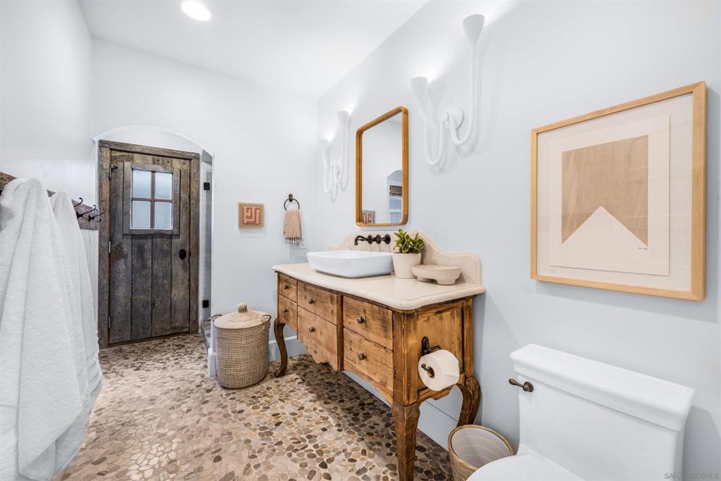 Mission Beach - Residential