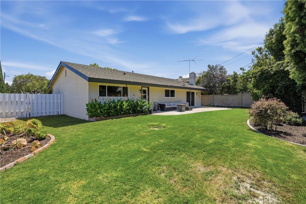 6471 CRANDALL Drive, Huntington Beach CA 92647 - Photo 23