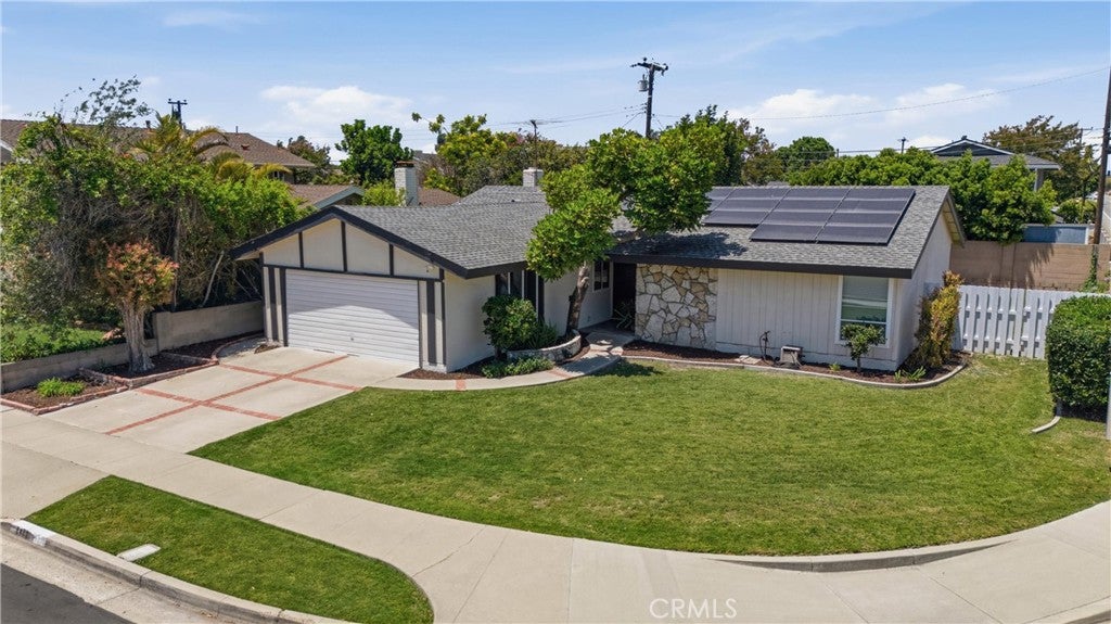 6471 CRANDALL Drive, Huntington Beach CA 92647 - Photo 26