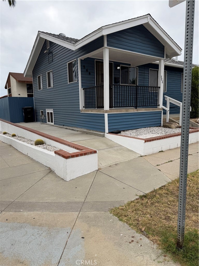 240 N Meyler