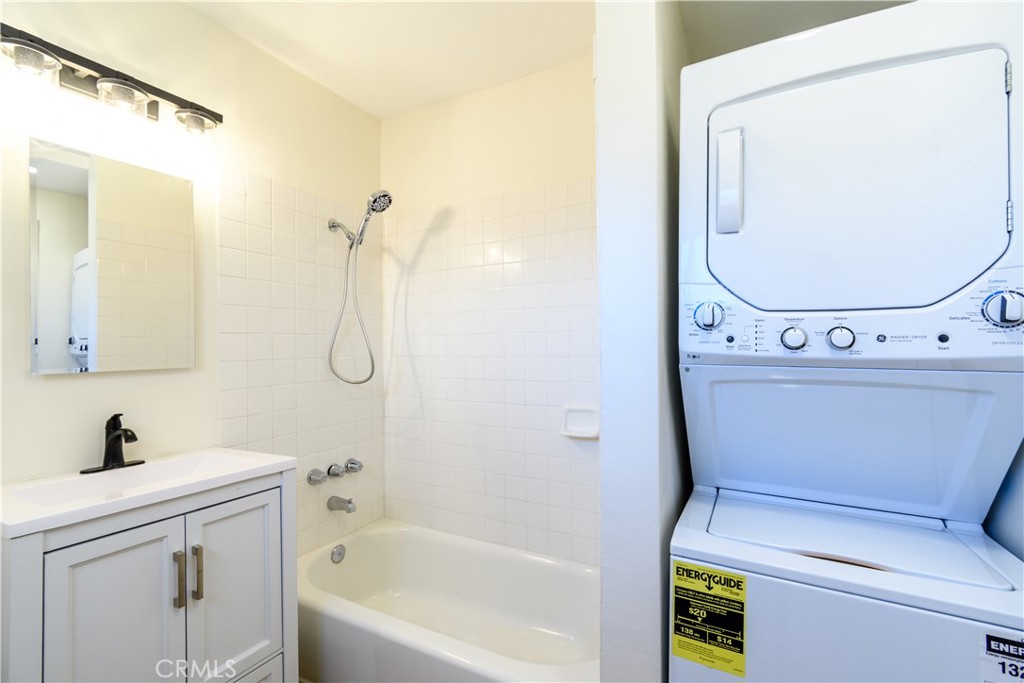 12571 Kensington Lane 6