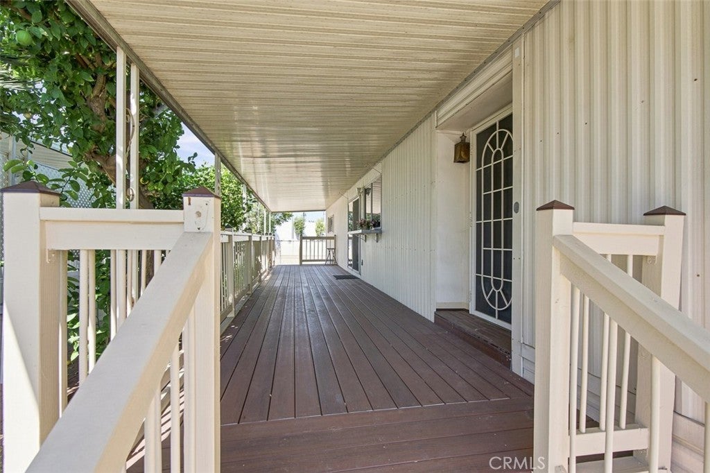 8811 Canoga Avenue 225